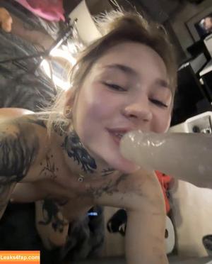 Future_star Elizabeth photo #0023