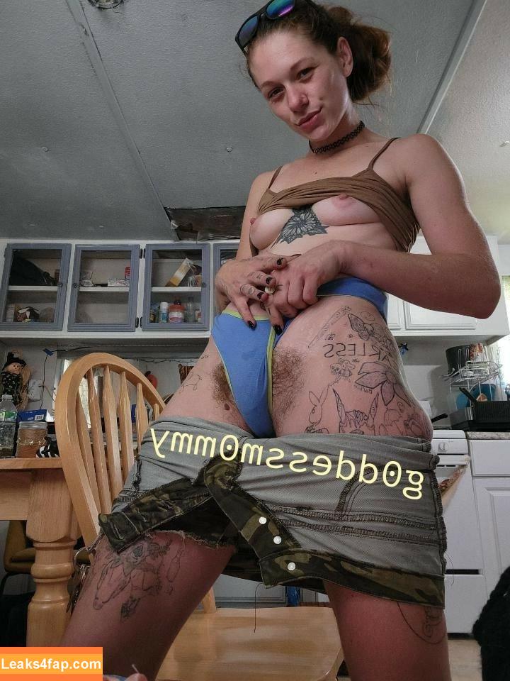 g0ddessm0mmy / imperfect_creativity_ / mommy__mandy leaked photo photo #0017