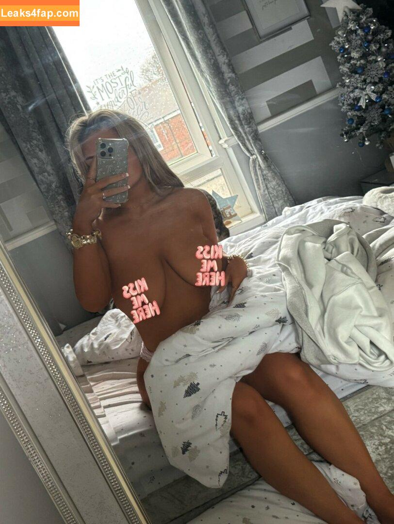 gabbiecarter00 / aliciacanomodel / ambs_official_ leaked photo photo #0337