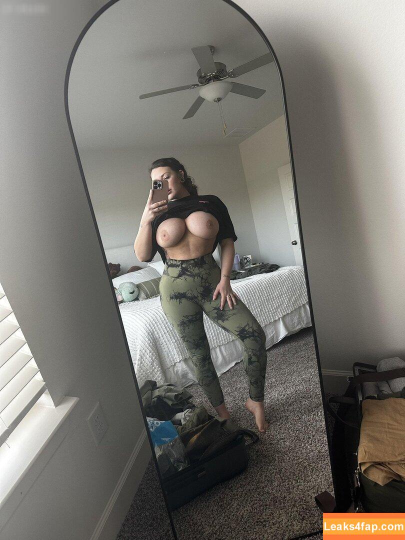 Gabby Stone / gabbystonevip / itsgabbystone / littlebarbellbimbo / skyress_vip leaked photo photo #0196