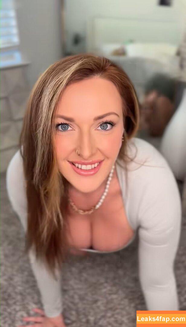 Gabby Stone / gabbystonevip / itsgabbystone / littlebarbellbimbo / skyress_vip leaked photo photo #0208