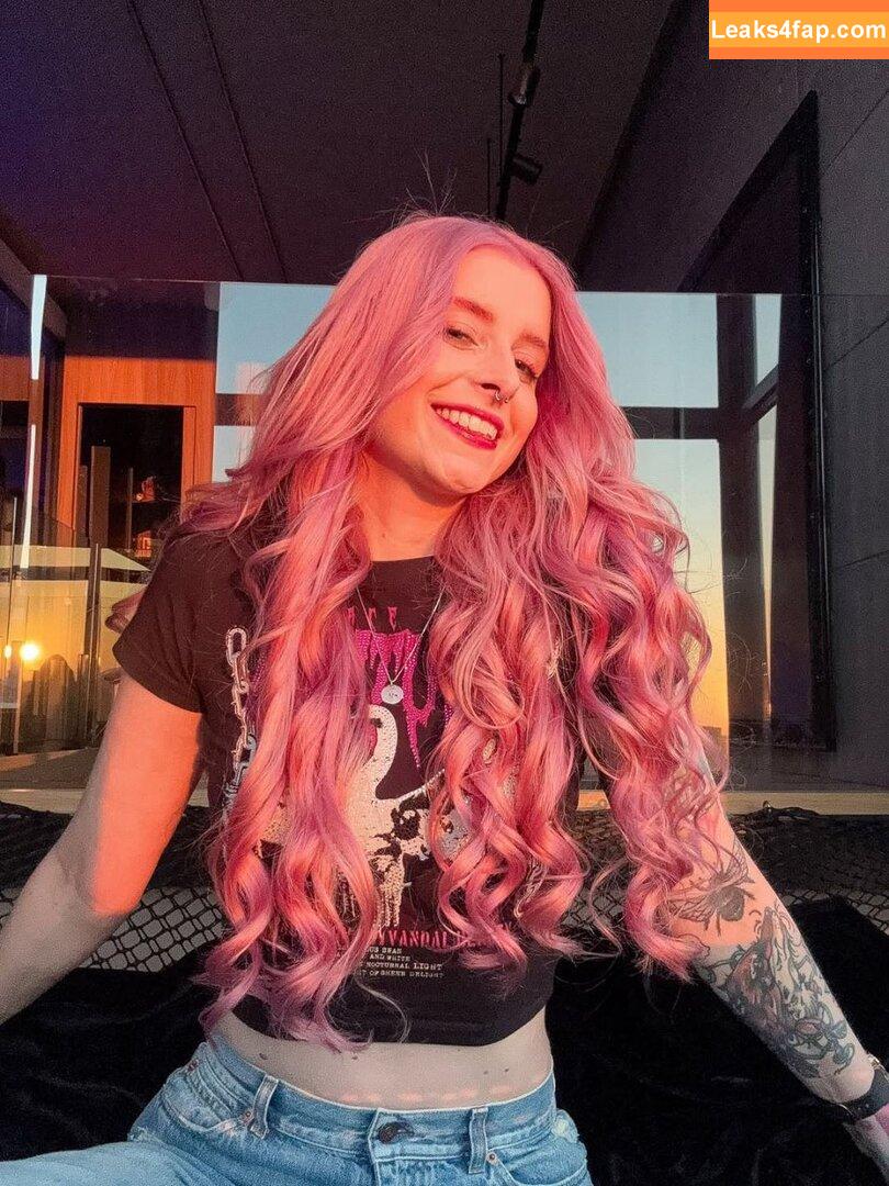 Gabi Cattuzzo / Fakes / gabicattuzzo leaked photo photo #0147