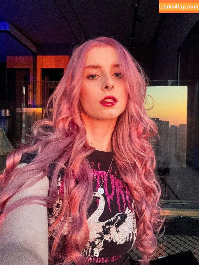 Gabi Cattuzzo / Fakes / gabicattuzzo leaked photo photo #0149