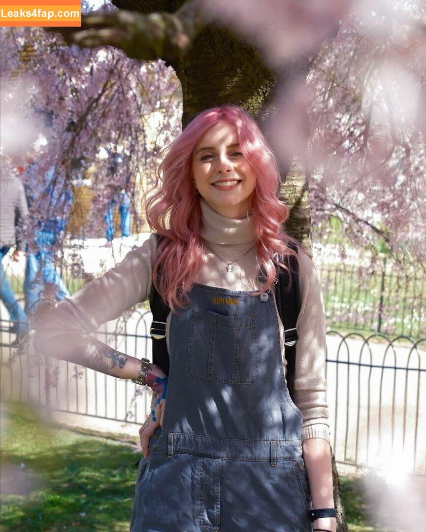 Gabi Cattuzzo / Fakes / gabicattuzzo leaked photo photo #0165