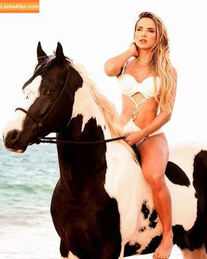 Gabi Martins photo #0023