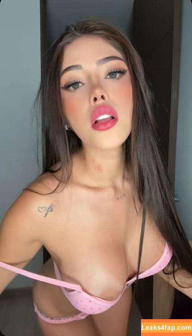 Gabriela 0630 /  leaked photo photo #0008