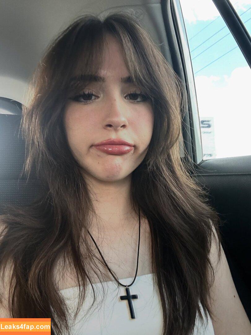 Gabriela Bee / Gabi Bee / gabrielabee leaked photo photo #0156