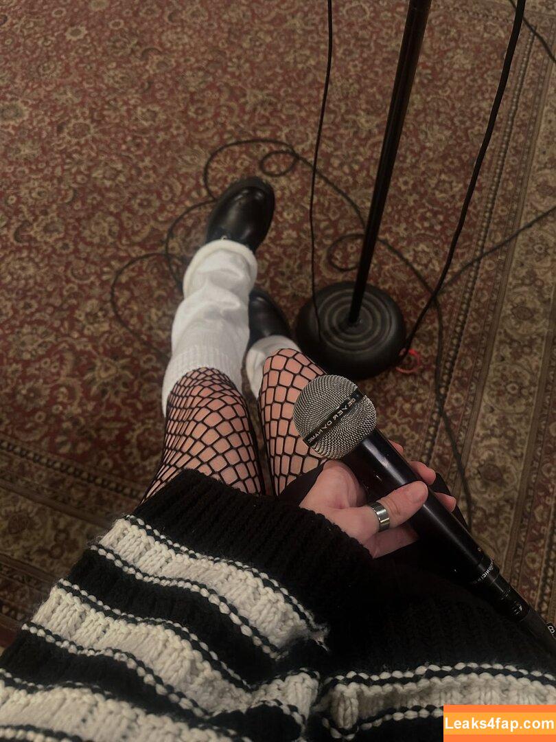 Gabriela Bee / Gabi Bee / gabrielabee leaked photo photo #0159