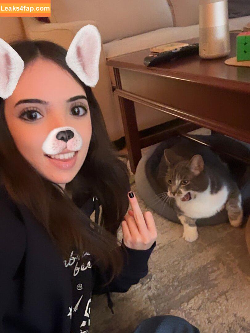 Gabriela Bee / Gabi Bee / gabrielabee leaked photo photo #0160