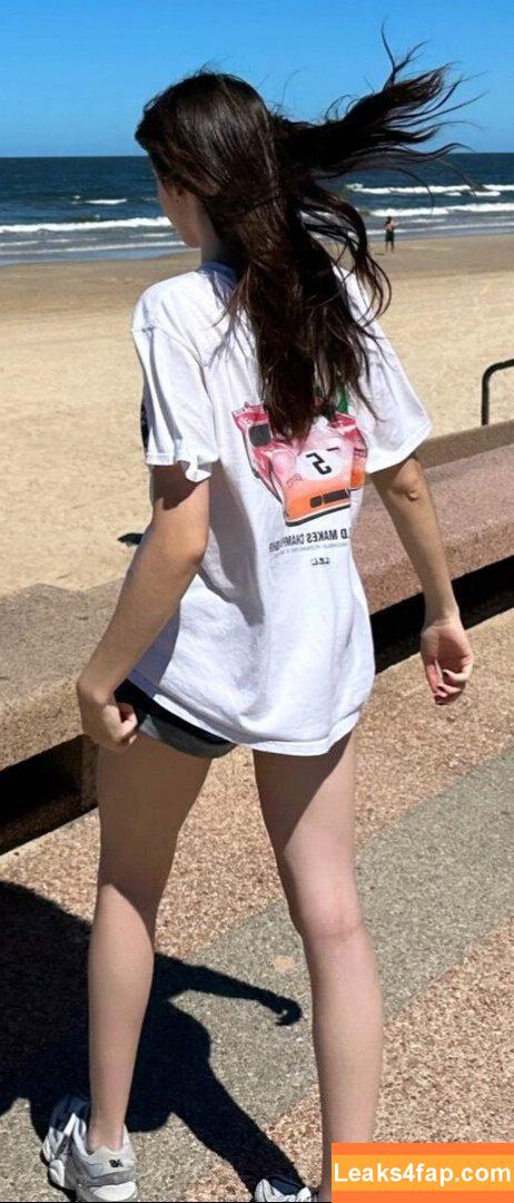 Gabriela Bee / Gabi Bee / gabrielabee слитое фото фото #0168