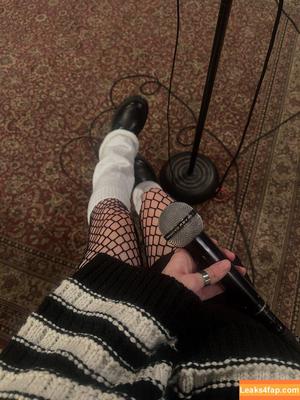 Gabriela Bee photo #0159