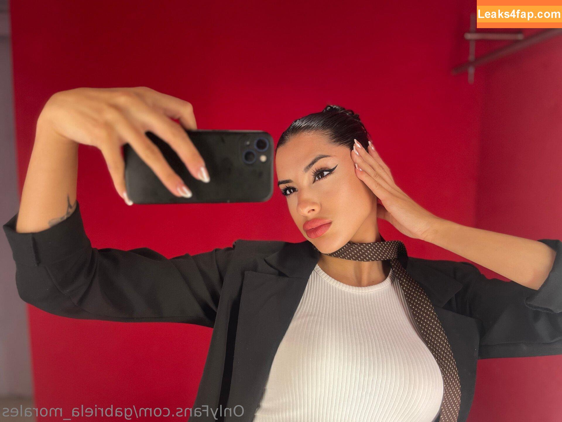 gabriela_morales /  leaked photo photo #0039