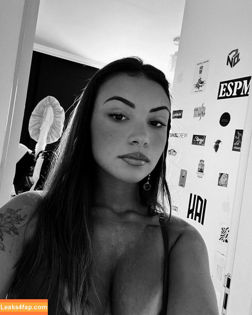 Gabriela Moura / gabimfmoura leaked photo photo #0044