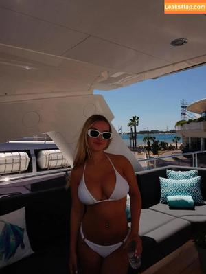 Gabriella Davies photo #0155