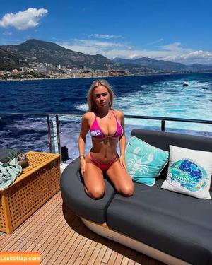 Gabriella Davies photo #0174