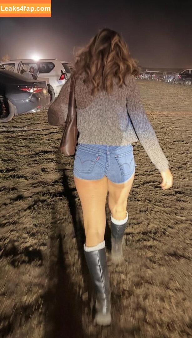 Gabriella Funez / gabriellafnz / gabriellafunez слитое фото фото #0003