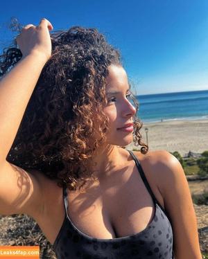 Gabriella Saraivah photo #0022