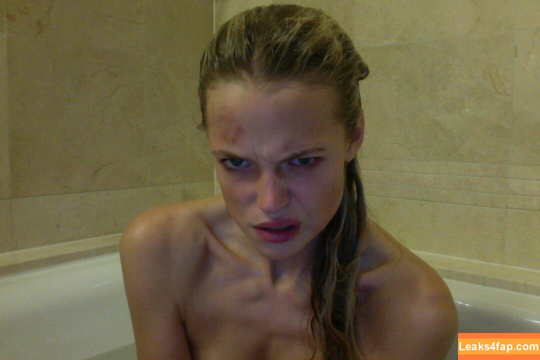 Gabriella Wilde / _gabriellawilde_ leaked photo photo #0013