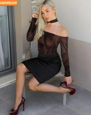 Gabrielle Taylor photo #0022