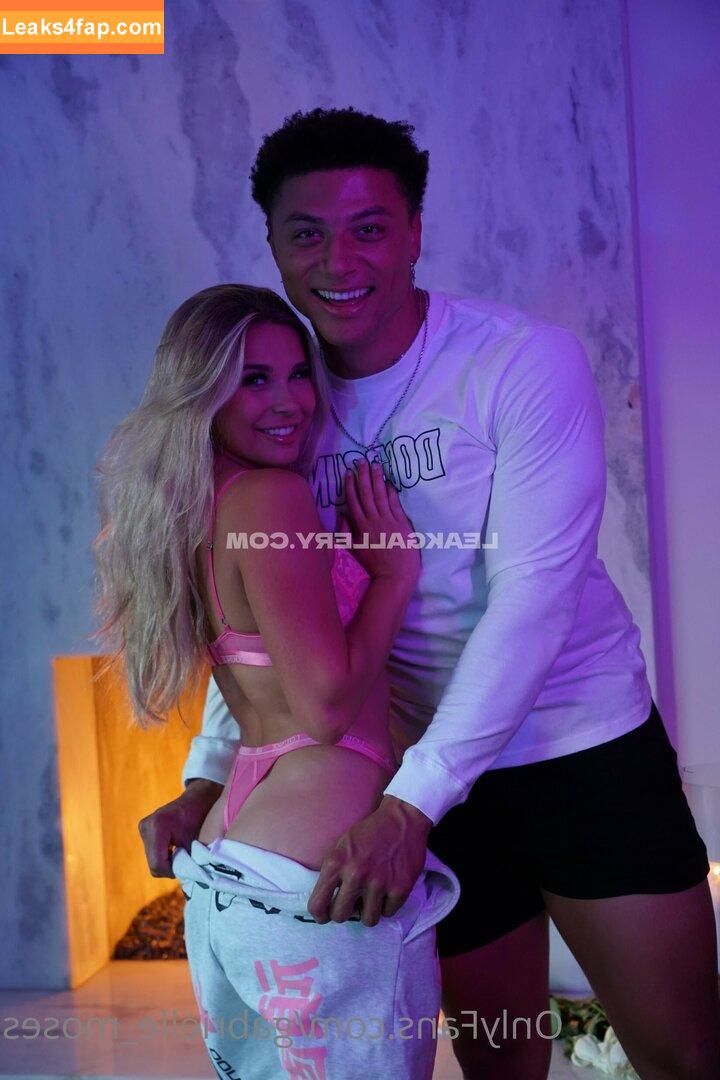 gabriellemoses /  leaked photo photo #0010
