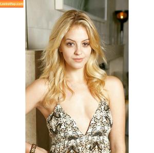 Gage Golightly фото #0012