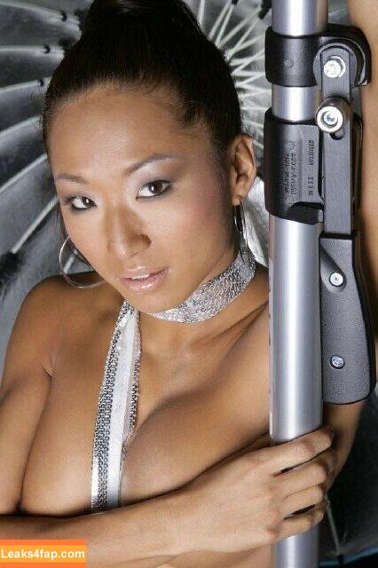 Gail Kim / gailkimitsme leaked photo photo #0024