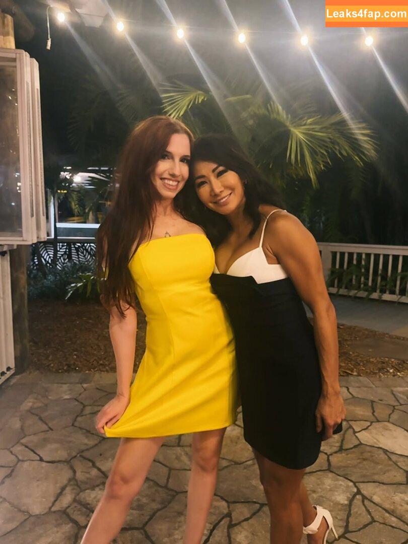 Gail Kim / gailkimitsme leaked photo photo #0575