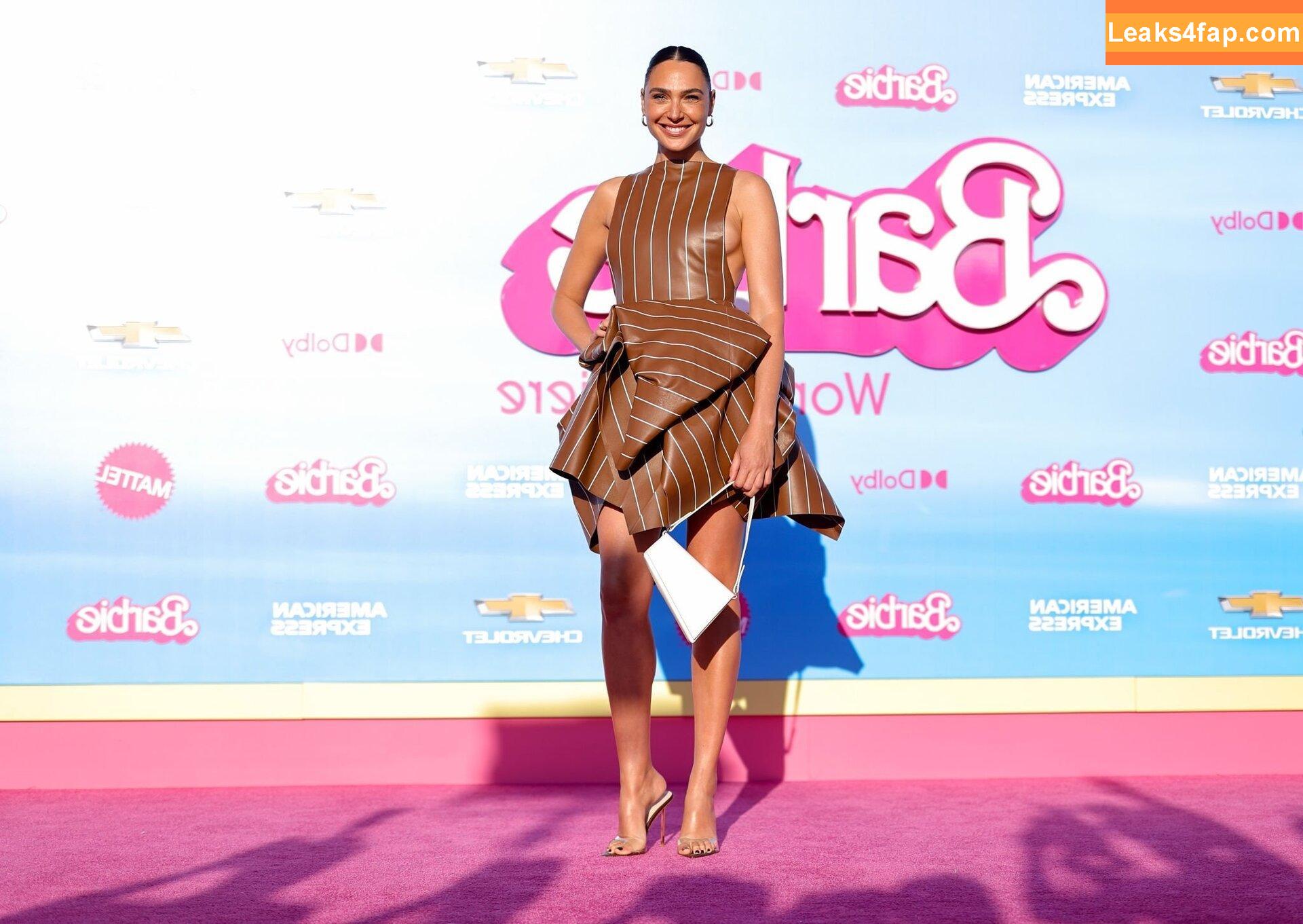 Gal Gadot / gal_gadot / https: / inked_hriss leaked photo photo #0507