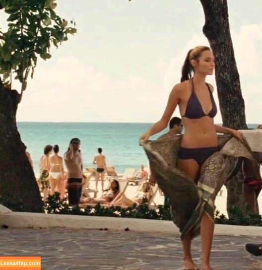 Gal Gadot / gal_gadot / https: / inked_hriss leaked photo photo #0642