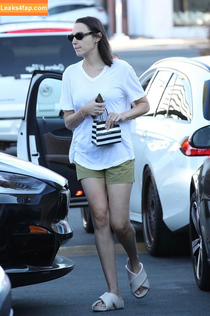 Gal Gadot / gal_gadot / https: / inked_hriss leaked photo photo #0654