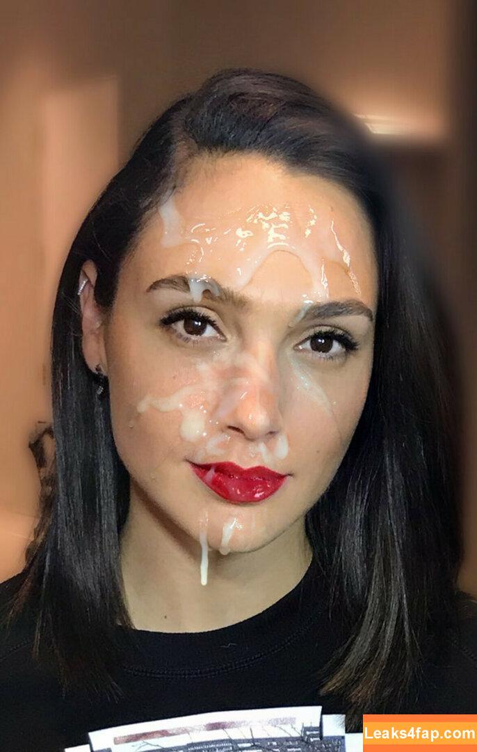 Gal Gadot / gal_gadot / https: / inked_hriss leaked photo photo #0675
