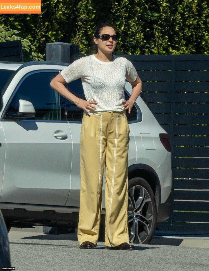 Gal Gadot / gal_gadot / https: / inked_hriss leaked photo photo #0726