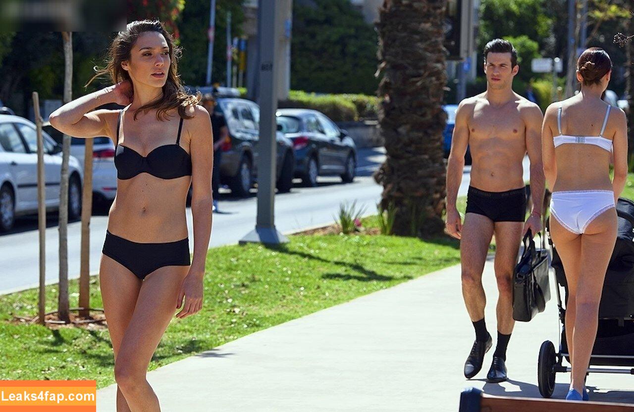 Gal Gadot / gal_gadot / https: / inked_hriss leaked photo photo #0840