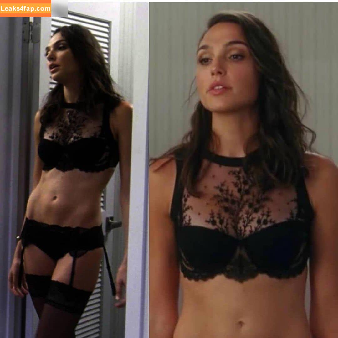 Gal Gadot / gal_gadot / https: / inked_hriss leaked photo photo #0857
