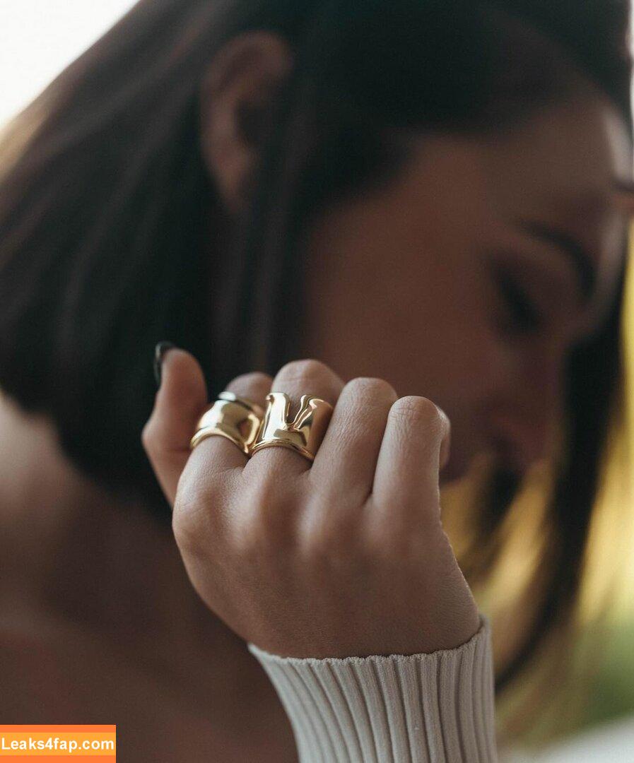 Gal Gadot / gal_gadot / https: / inked_hriss leaked photo photo #0930