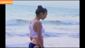 Gal Gadot photo #0029