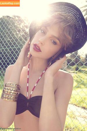 Gal Gadot photo #0165