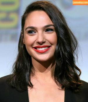 Gal Gadot photo #0312