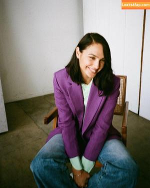 Gal Gadot photo #0391