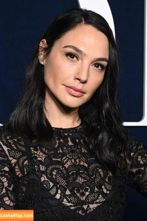 Gal Gadot photo #0418