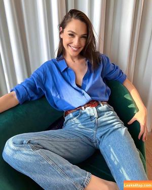 Gal Gadot photo #0433