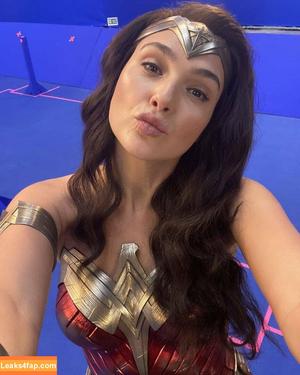 Gal Gadot photo #0464