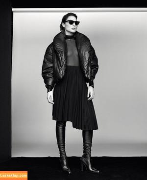 Gal Gadot photo #0496