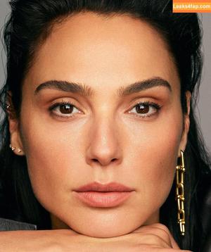 Gal Gadot photo #0497