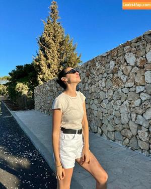 Gal Gadot photo #0596