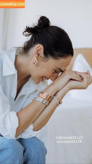 Gal Gadot photo #0611