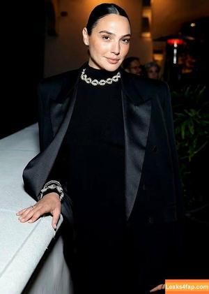 Gal Gadot photo #0734