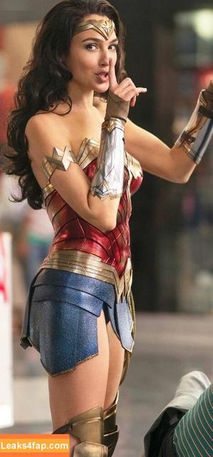 Gal Gadot photo #0737