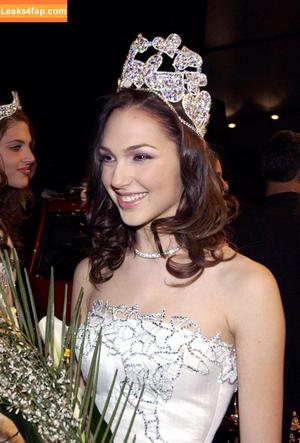 Gal Gadot photo #0813