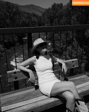 Gal Gadot photo #0893